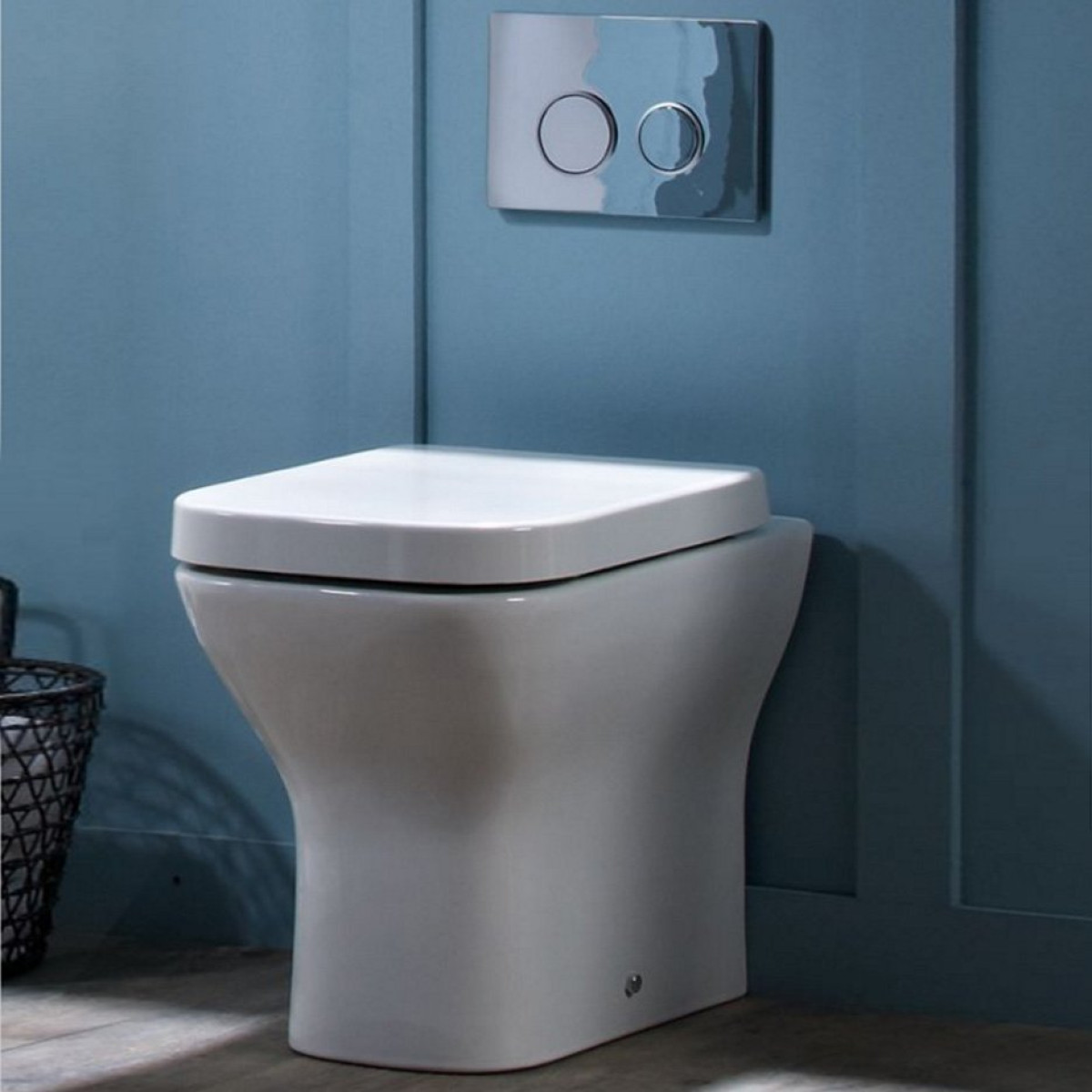 Tavistock Structure Back To Wall Pan with Soft Close Toilet Seat BTW450S