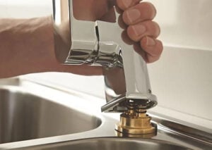 Fitting a Kitchen Tap