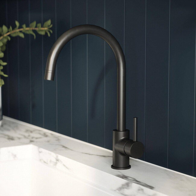 How to Change a Kitchen Tap