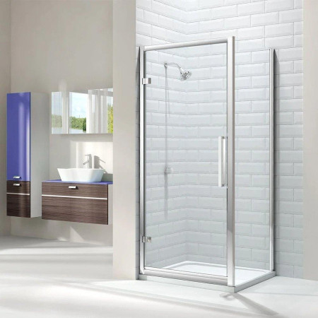 700mm Hinged Shower Doors