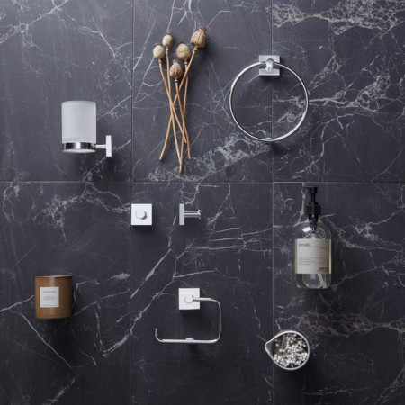 Bathroom Accessories by Colour