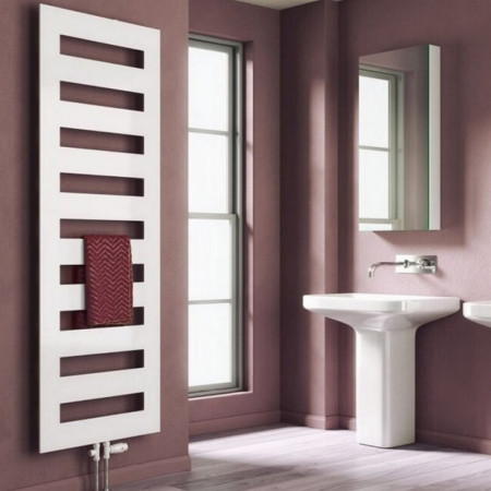 Reina Fondi Designer Towel Radiators