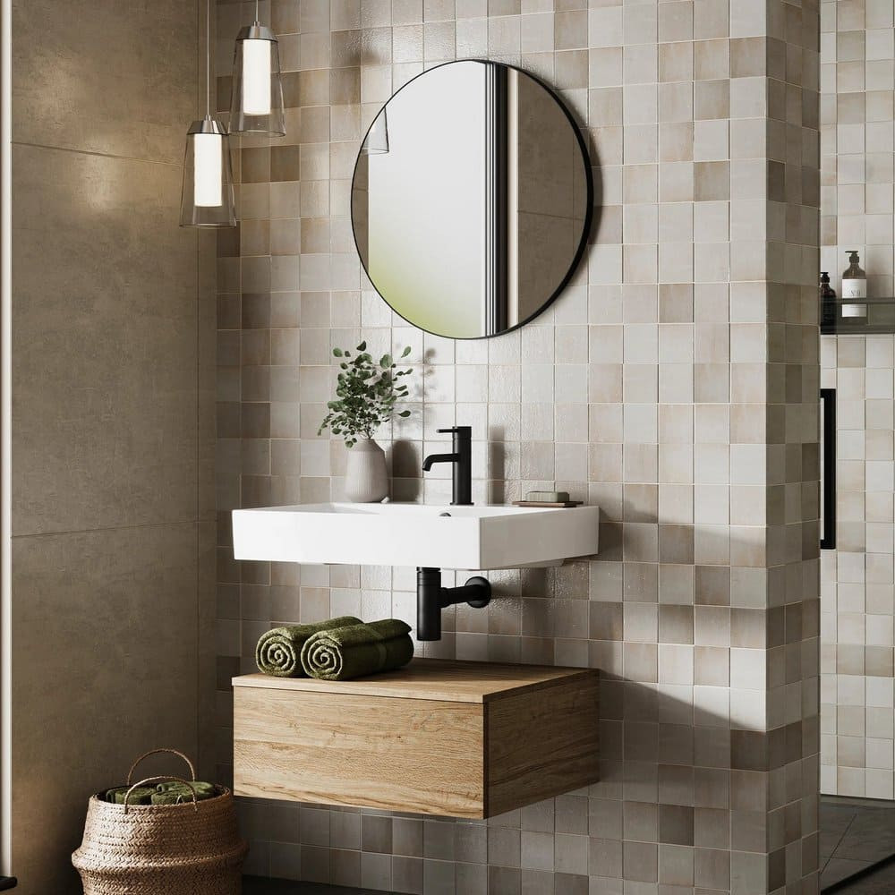 HiB Trim Round 60 Black Bathroom Mirror