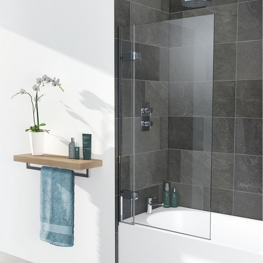 Lakes Island 900 x 1500mm Hinged Bath Screen (1)