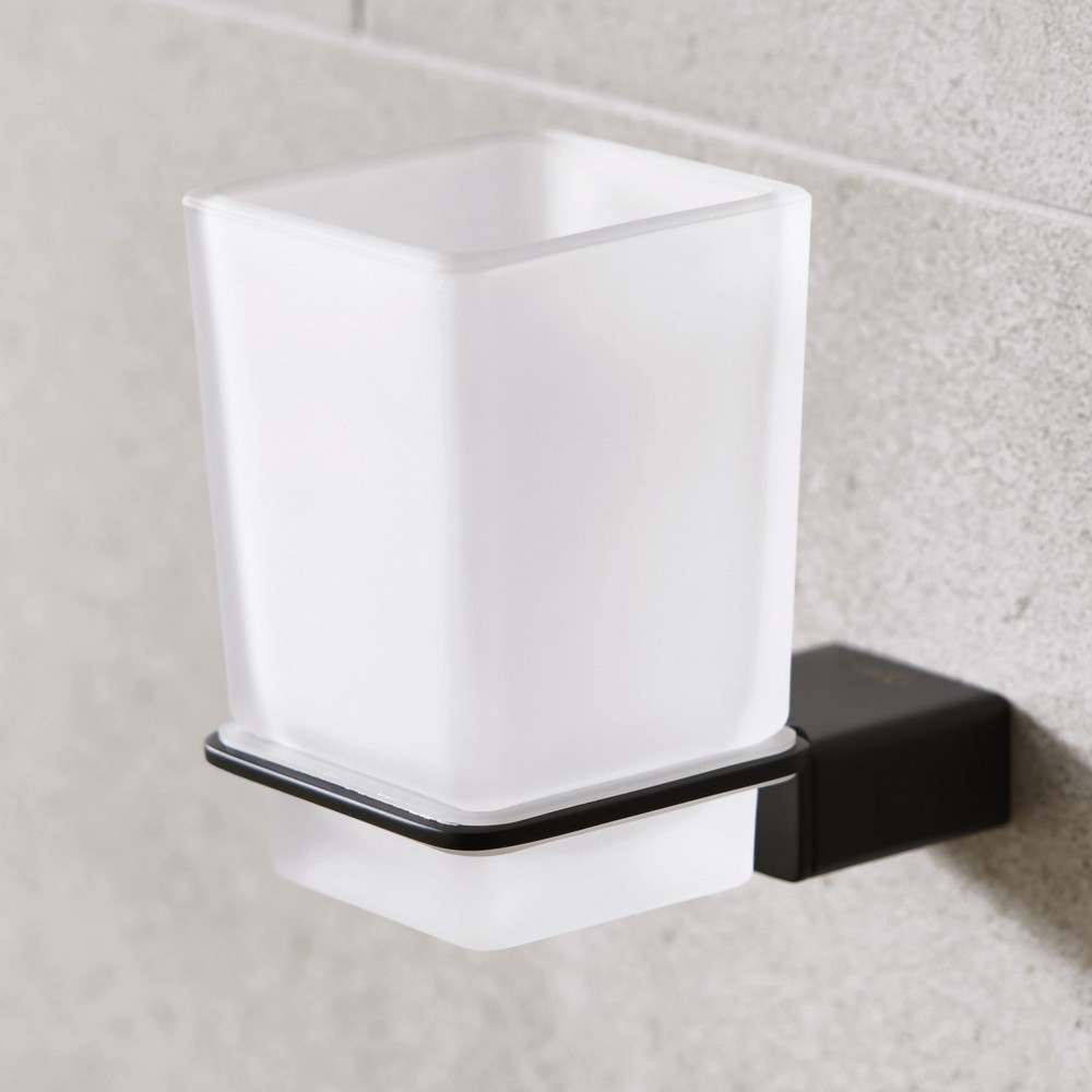 Miller Miami Black Tumbler Holder
