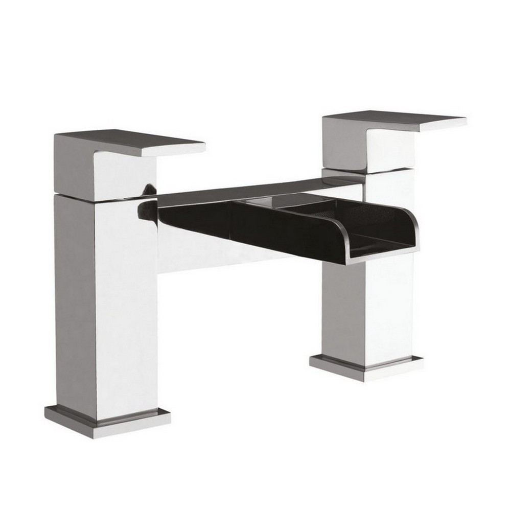 Scudo Victoria Bath Filler in Chrome