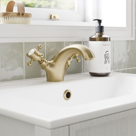 AJAX106803 Ajax Trent Brushed Brass Traditional Basin Mixer with Waste Lifestyle