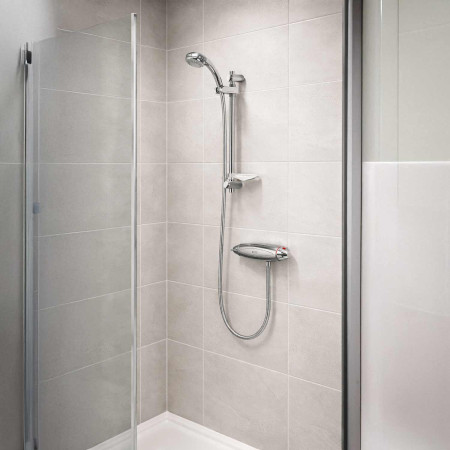 Aqualisa Aquarian Mixer Shower & Varispray Kit in Chrome Lifestyle