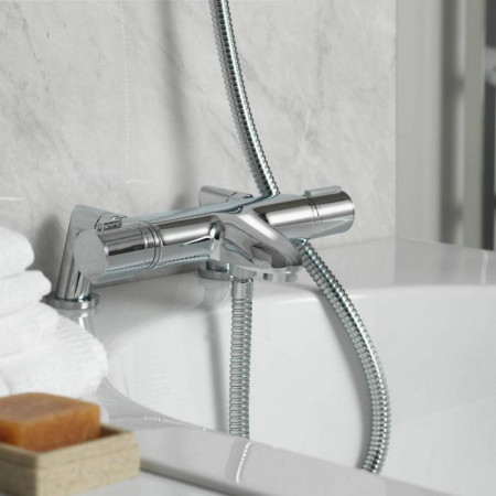 Aqualisa Midas 110 Bath Shower Mixer Lifestyle Closeup