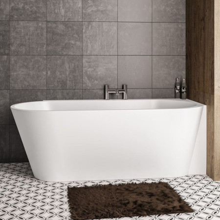 33.0042 Beaufort Bray 1600 x 780mm Gloss White Right Hand Freestanding Bath Room Setting