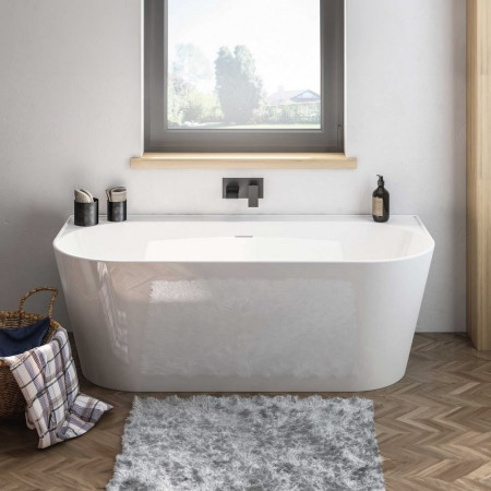 33.0026 Beaufort Brockland 1600 x 750mm Gloss White Freestanding Bath Lifestyle