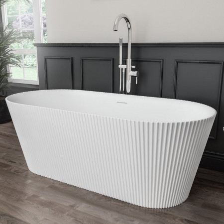 33.0052 Beaufort Sandford 1650 x 740mm Gloss White Fluted Freestanding Bath Lifestyle