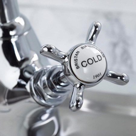 N SNK EF C Bristan 1901 Easyfit Sink Mixer in Chrome Cold Handle Indice Close Up