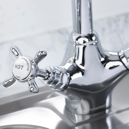 N SNK EF C Bristan 1901 Easyfit Sink Mixer in Chrome Hot Handle