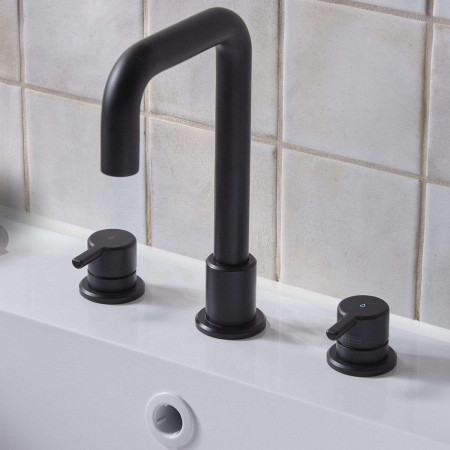 AL3THBASBLK Bristan Altum 3TH Basin Mixer in Black Close Up