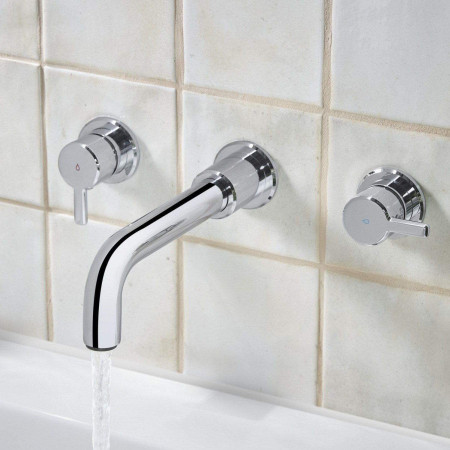 AL3THWMBFC Bristan Altum 3TH Wall Mounted Bath Filler in Chrome Lifestyle