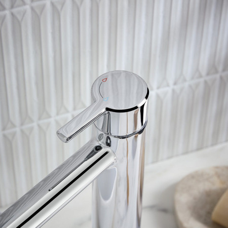 AL ES TBAS C Bristan Altum Eco Start Tall Basin Mixer with Waste in Chrome Lever Handle Close Up