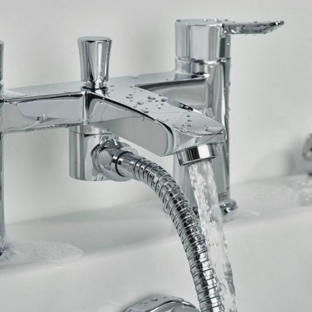 APE BSM C Bristan Apelo Bath Shower Mixer in Chrome Close Up