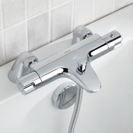 AS2THBSMC Bristan Assure TMV2 Thermostatic Bath Shower Mixer Close Up
