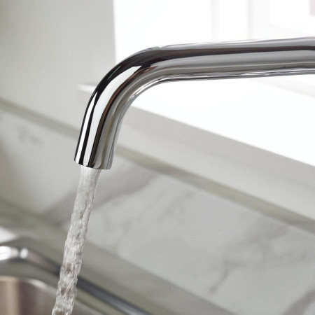 BLB EFSNK C Bristan Blueberry Easyfit Single Lever Sink Mixer Spout Close Up