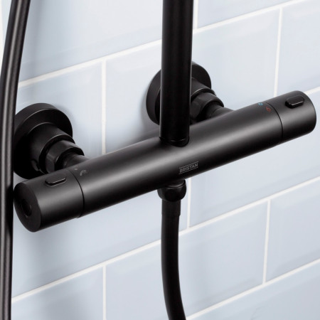 Bristan Buzz Black Thermostatic Bar Shower Bar Valve Lifestyle