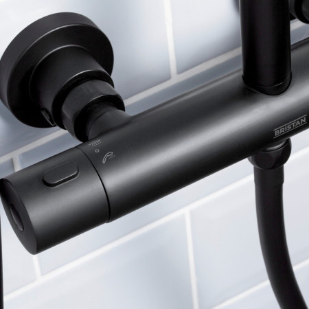 Bristan Buzz Black Thermostatic Bar Shower Handset Closeup