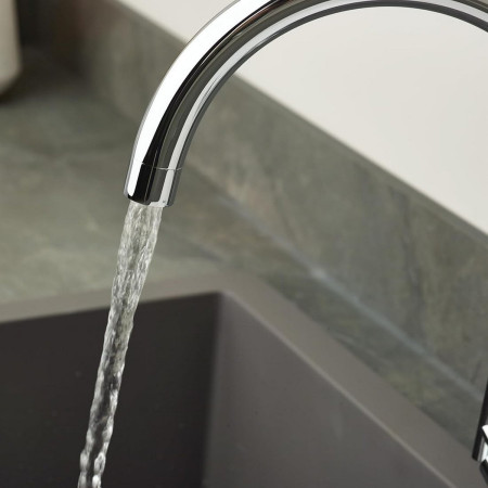 CHVEFSNKC Bristan Chive Easyfit Kitchen Sink Mixer Spout Close Up