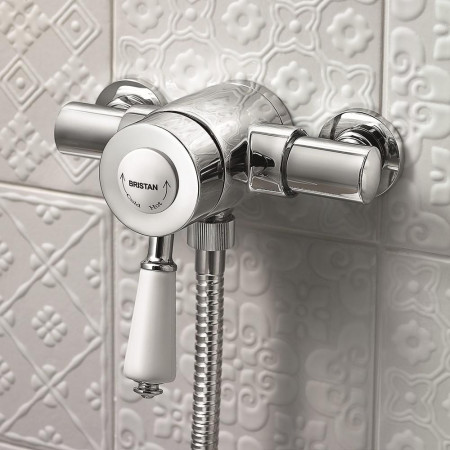 KN2SHXARC Bristan Colonial Thermostatic Exposed Traditional Mini Mixer Shower (3)