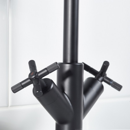 CRU BAS BLK Bristan Cruzar Basin Mixer with Waste in Black Handles Close Up