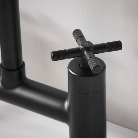 CRU BF BLK Bristan Cruzar Bath Filler in Black Cold Lever Handle