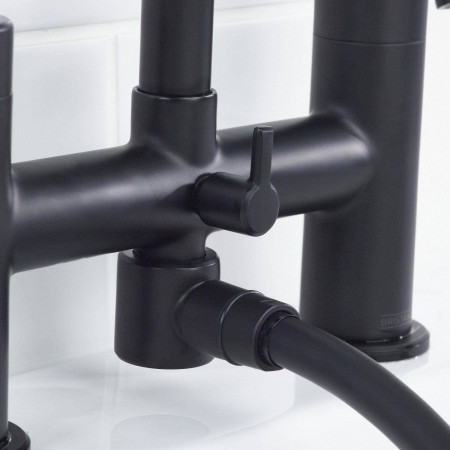 CRU BSM BLK Bristan Cruzar Bath Shower Mixer in Black Diverter Close Up