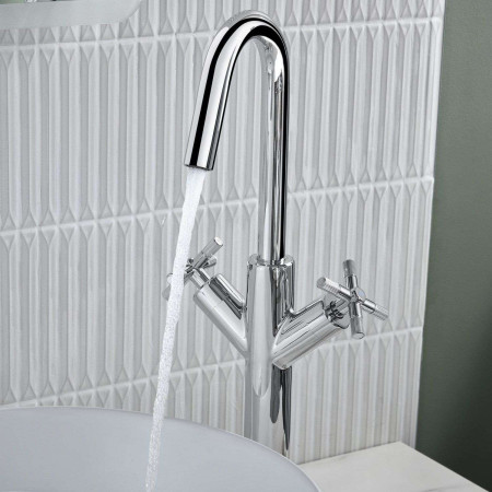 CRU TBAS C Bristan Cruzar Tall Basin Mixer in Chrome Close Up