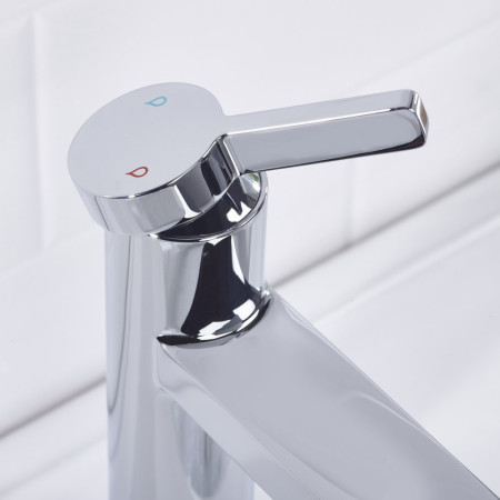 ELEBASC Bristan Elevar Chrome Basin Mixer with Clicker Waste Handle Close Up