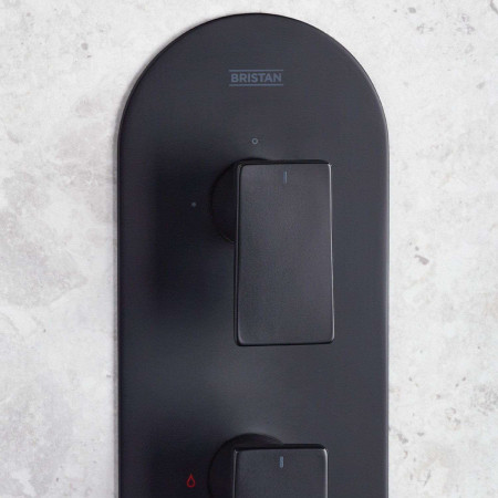 FRAMMENTOBLKSHWRPK2 Bristan Frammento Concealed Dual Control Shower Pack in Black Valve Close Up