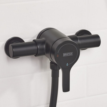 NZA SHXAR BLK Bristan Onza Thermostatic Black Exposed Shower Valve Closeup