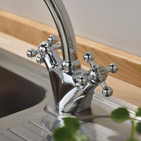 RGSNKEFC Bristan Regency Easyfit Sink Mixer Crosshead Handles Detailing