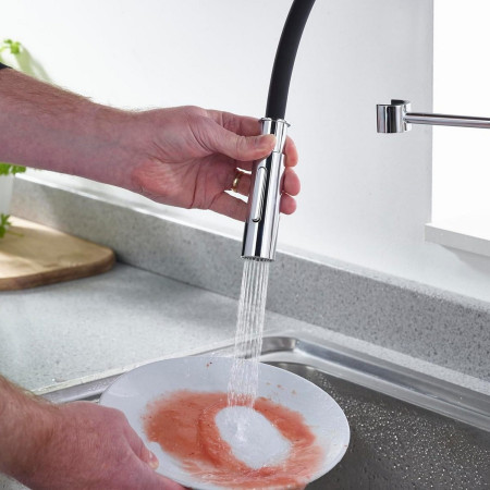 SI PROSNK C Bristan Silhouette Professional Pull Down Kitchen Sink Mixer Rinsing Dishes