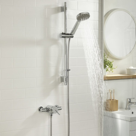 SOQ3 SHXAR C Bristan Sonique3 Thermostatic Chrome Exposed Shower Switched On