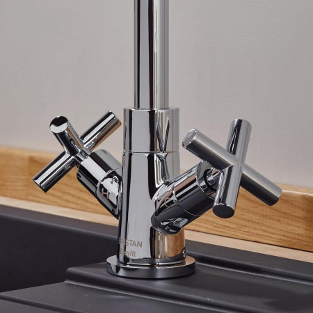TNG EFSNK C Bristan Tangerine Easyfit Monobloc Sink Mixer Chrome Crosshead Handles Close Up