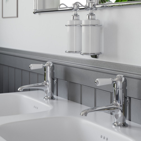 CHR19 Burlington Chelsea Regent Straight Basin Mixer without Waste Lifestyle