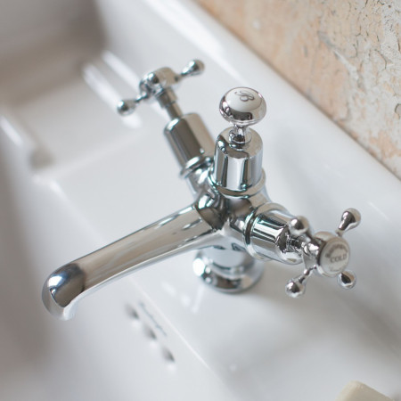 CL4QT Burlington Claremont Basin Mixer with High Central Indice & Pop Up Waste Lifestyle