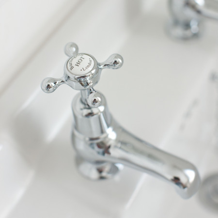 CL1QT Burlington Claremont Chrome 3 Inch Basin Taps Crosshead Close Up