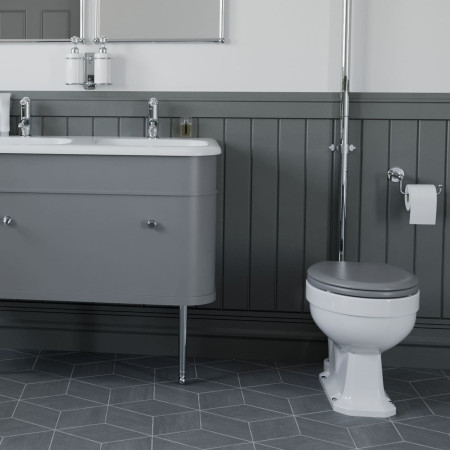 A16CHR Burlington Open Toilet Roll Holder Lifestyle