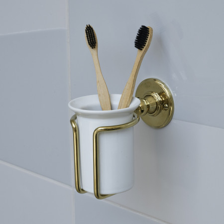 A2GOLD Burlington Tumbler Holder in Gold with Toothbrushes