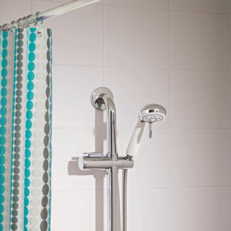 S2Y-Croydex Inclusive Showering Kit-2