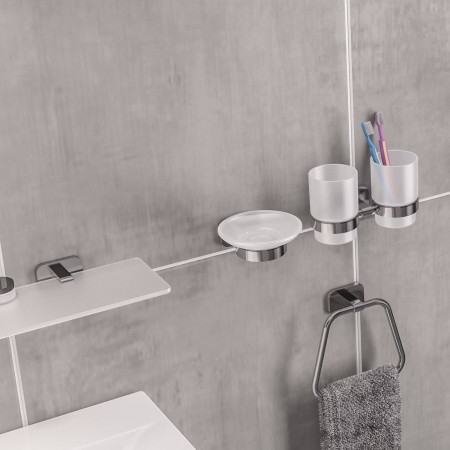 52.403 Eastbrook Asti Chrome Towel Ring Lifestyle