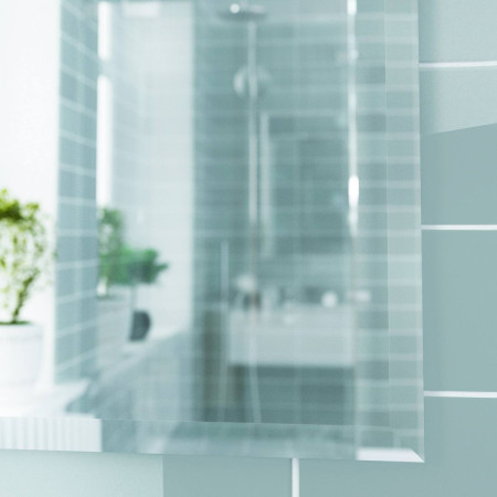 40.0020 Eastbrook Bevelled 555 x 1000mm Plain Bathroom Mirror Bevelled Edge