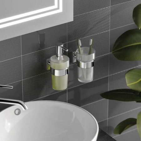 HIB Hecto Wall Mounted Tumbler