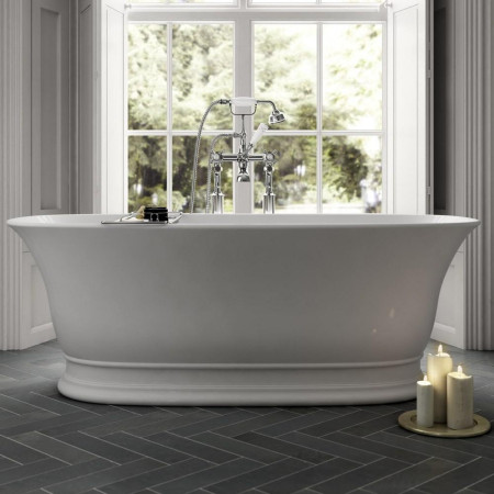 NBB004 Hudson Reed Farringdon 1555mm Double Ended Freestanding Bath Lifestyle