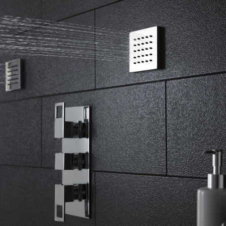 BDJ002 Hudson Reed Square Tile Body Jet Lifestyle